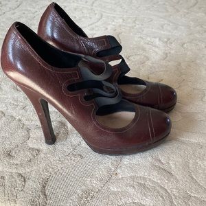 Prada high heel shoes size european 39 brown leather